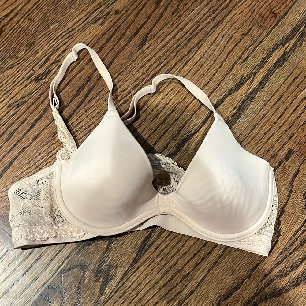 ON GOSSAMER Lace Bra - SIZE 32A